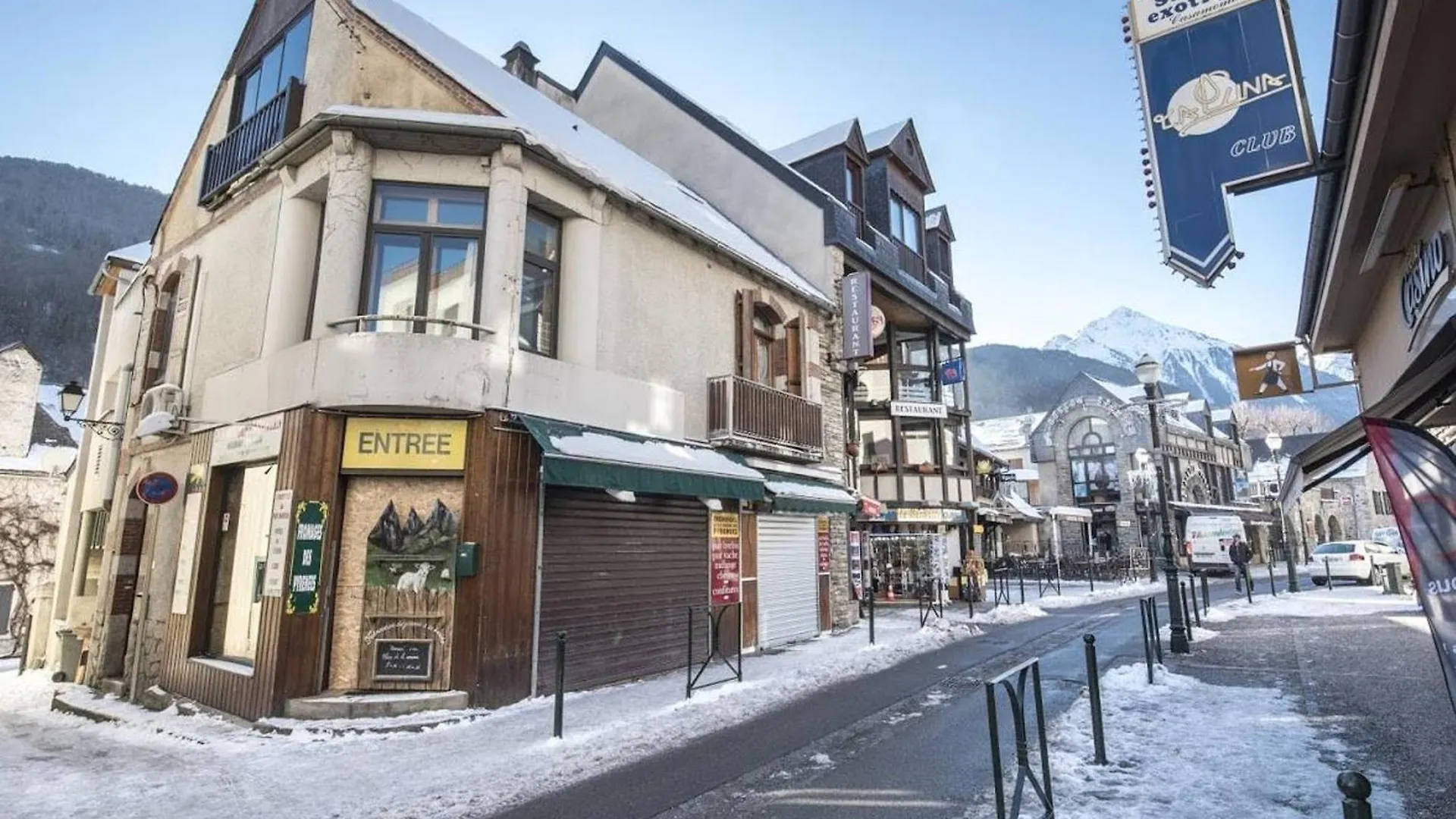 Appartement 4 Personnes, Balcon, Saint Lary Village, Proche Commerces Et Telepherique - Fr-1-296-473 0*, סן-לארי-סולאן